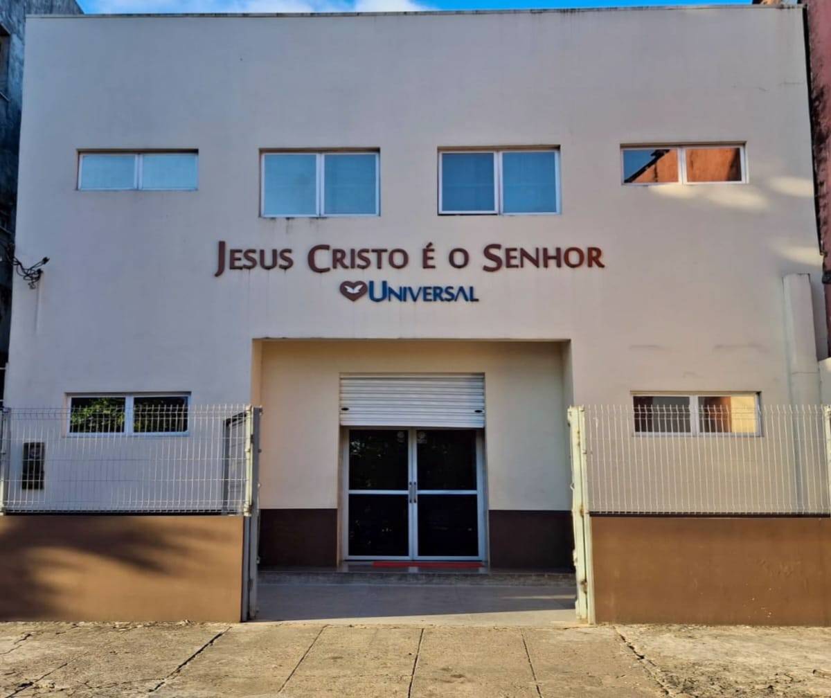 Igreja Universal CASTELO BRANCO II - Rua José Lima Piauhy Dourado, 11 - Castelo Branco, Salvador - Bahia  - 41321505 - Brasil, 11 - Castelo Branco Salvador - Bahia - Brasil