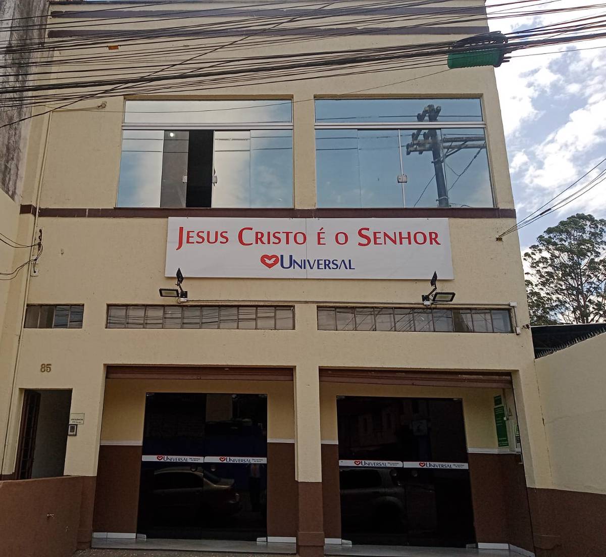 Igreja Universal SAO LOURENCO - Rua Ana Emilia Mendes, 85 - Centro, São Lourenço da Serra - São Paulo  - 06890000 - Brasil