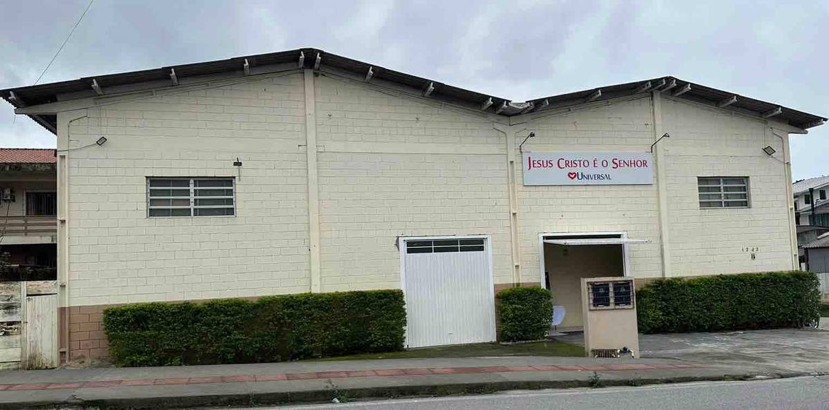 Igreja Universal SERRARIA - Rua Nossa Senhora dos Navegantes, 1242 - Serraria, São José - Santa Catarina  - 88115-400 - Brasil