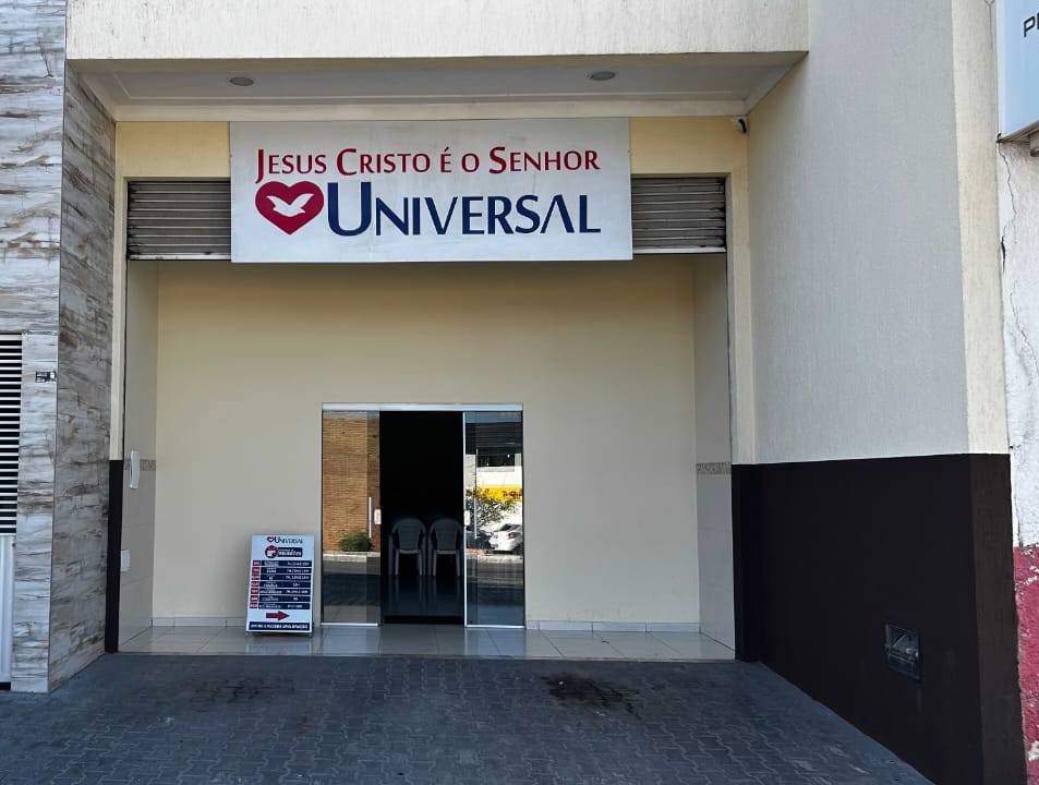 Igreja Universal CURRAIS NOVOS - Av Doutor Sílvio Bezerra de Melo , 468 - Centro, Currais Novos - Rio Grande do Norte  - 59380000 - Brasil, 468 - Centro Currais Novos - Rio Grande do Norte - Brasil