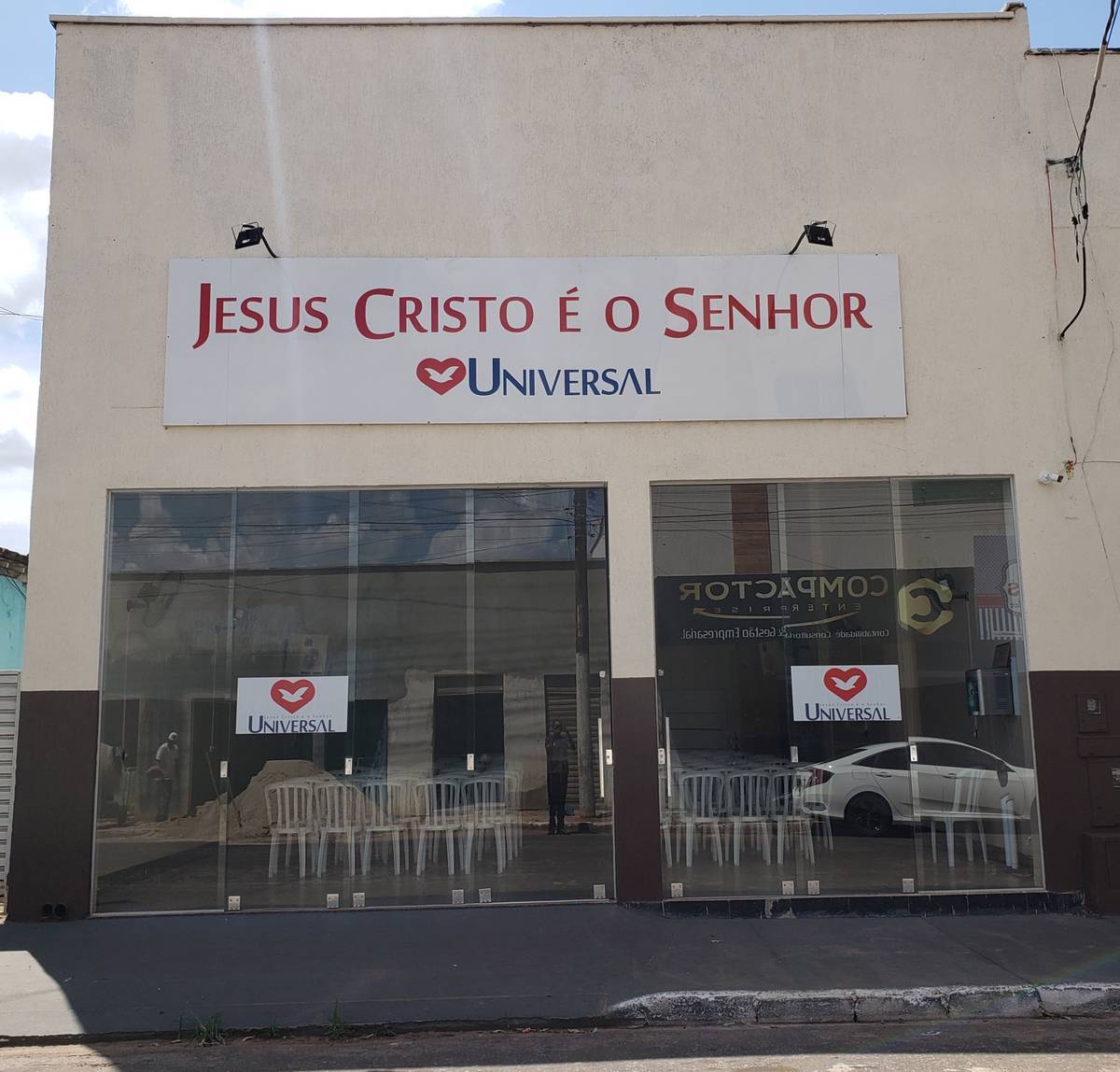Igreja Universal ITAPURANGA - Rua 49 Qd C LT 10, 574 - Centro , Itapuranga - Goiás  - 76680000 - Brasil, 574 - Centro  Itapuranga - Goiás - Brasil