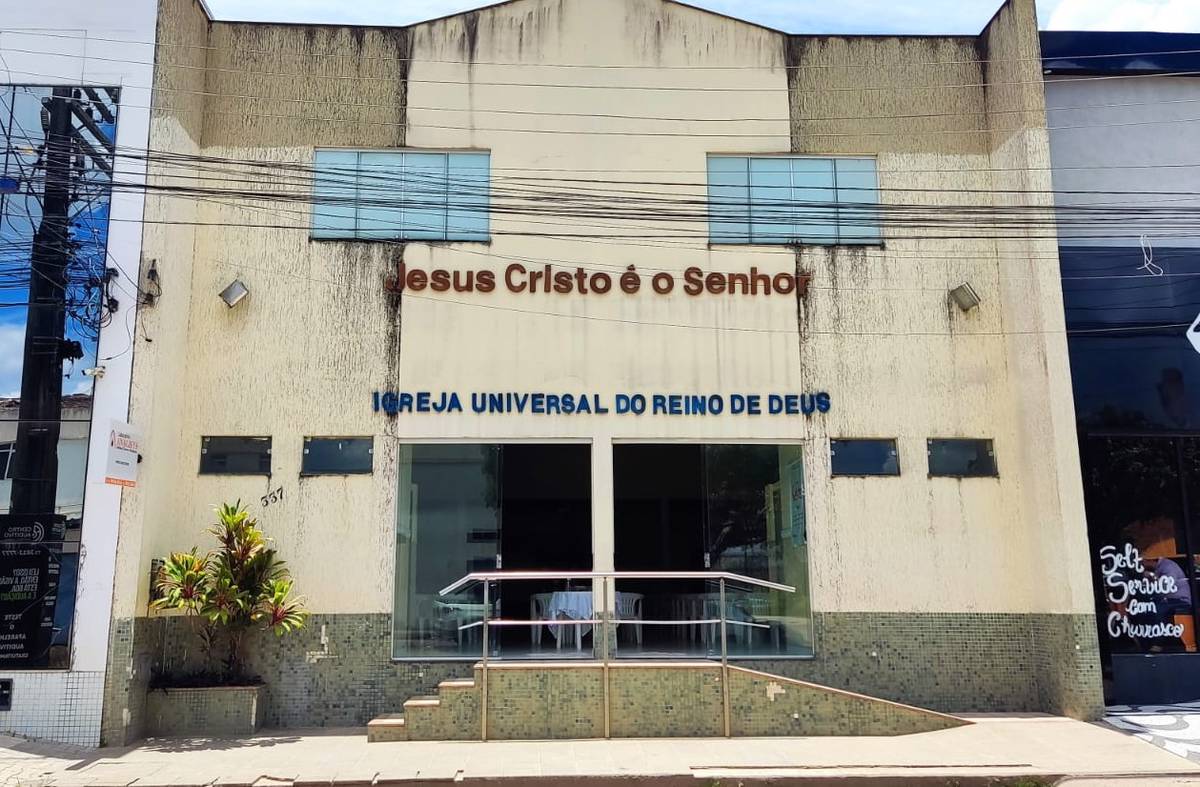 Igreja Universal PRACA DA BIBLIA - Rua Antônio Chicon Sobrinho, 337 - Centro, Teixeira de Freitas - Bahia  - 45985202 - Brasil, 337 - Centro Teixeira de Freitas - Bahia - Brasil