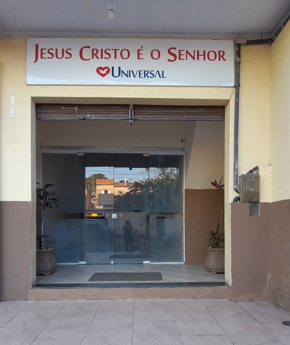 Igreja Universal PORTAO DO ROSA II - Rua Alfredo Bahiense, 1272 - Porto do Rosa, São Gonçalo - Rio de Janeiro  - 24470245 - Brasil