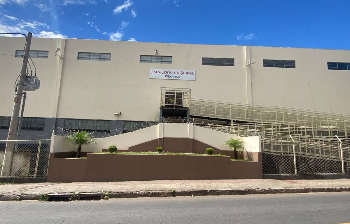 Igreja Universal ANTIGO MINEIRAO - Rua Flor-de-pitangueira, 151 - Mineirão, Belo Horizonte - Minas Gerais  - 30672250 - Brasil, 151 - Mineirão Belo Horizonte - Minas Gerais - Brasil