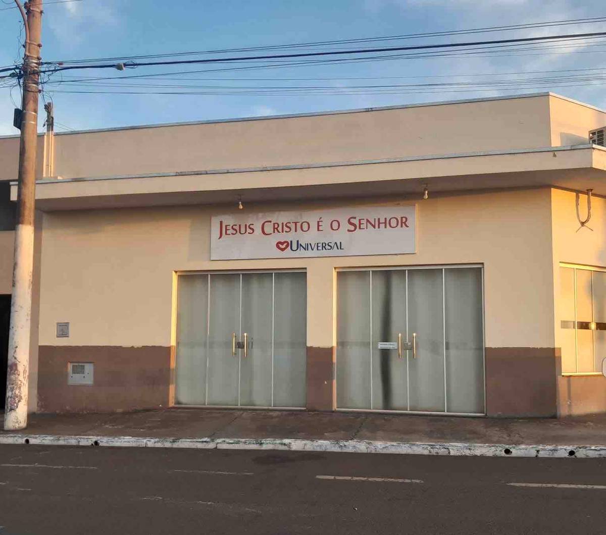 Igreja Universal POPULINA - Rua 13 De Maio, 1255 - Centro, Ajapi - São Paulo  - 15670-000 - Brasil, 1255 - Centro Ajapi - São Paulo - Brasil