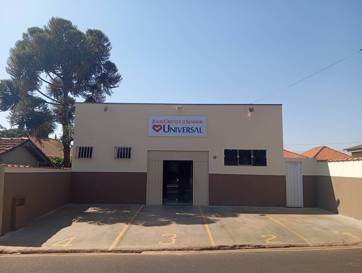 Igreja Universal CAMPO FLORIDO - Rua Alfredo De Paula , 91 - São Benedito , Campos Gerais - Minas Gerais  - 38130000 - Brasil, 91 - São Benedito  Campos Gerais - Minas Gerais - Brasil