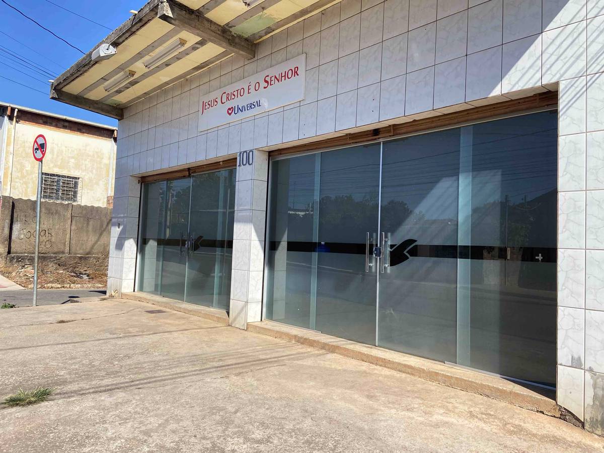 Igreja Universal COLONIA ISABEL - Rua Miguel Pereira, 100 - Colônia Santa Isabel, Betim - Minas Gerais  - 32641-140 - Brasil
