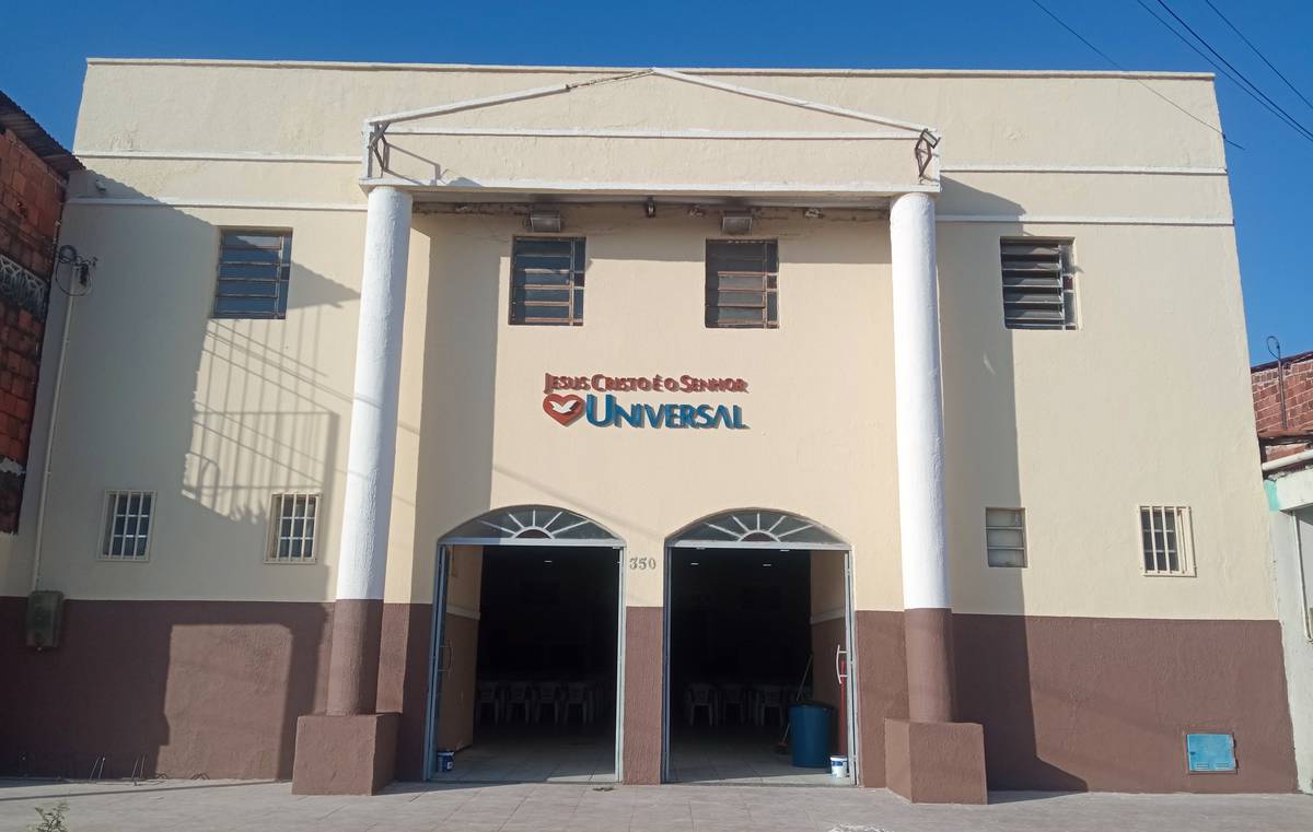 Igreja Universal ARACAPE - Avenida C, 350 - Aracapé, Fortaleza - Ceará  - 60765052 - Brasil, 350 - Aracapé Fortaleza - Ceará - Brasil