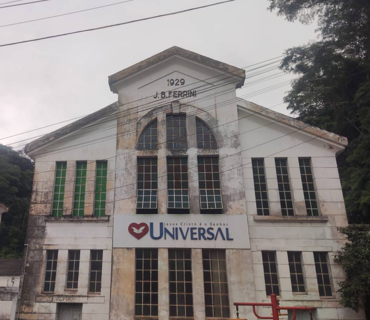 Igreja Universal PAULO DE FRONTIN - Avenida Antônio Maurício, 173 - Centro Paulo De Frontin, Engenheiro Paulo de Frontin - Rio de Janeiro - 26650000 - Brasil, 173 - Centro Paulo De Frontin Engenheiro Paulo de Frontin - Rio de Janeiro - Brasil