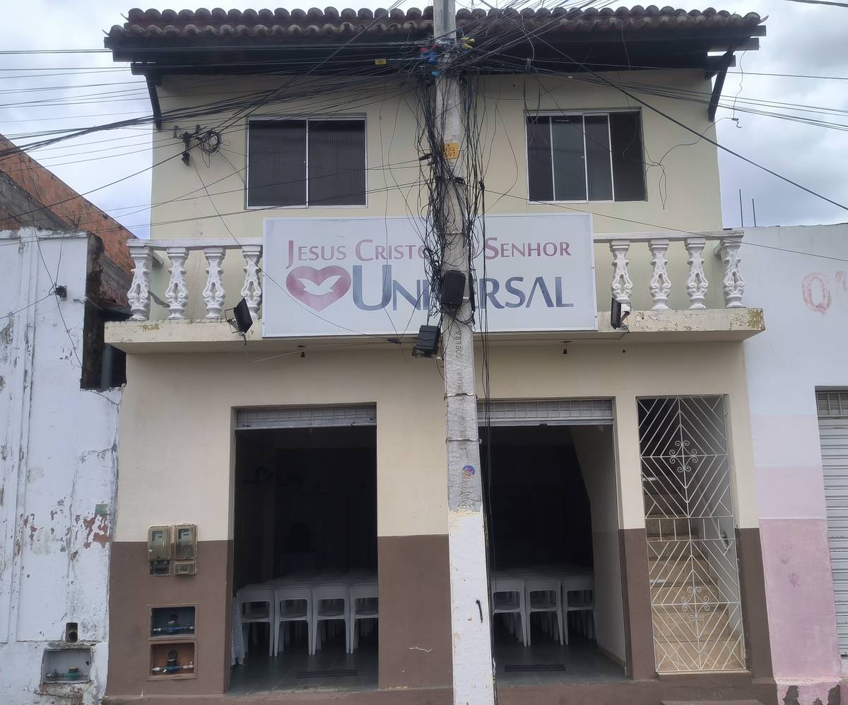 Igreja Universal BOA VISTA DO TUPIM - Praça Ruy Barbosa, 262 - Centro, Boa Vista do Tupim - Bahia  - 46850000 - Brasil, 262 - Centro Boa Vista do Tupim - Bahia - Brasil