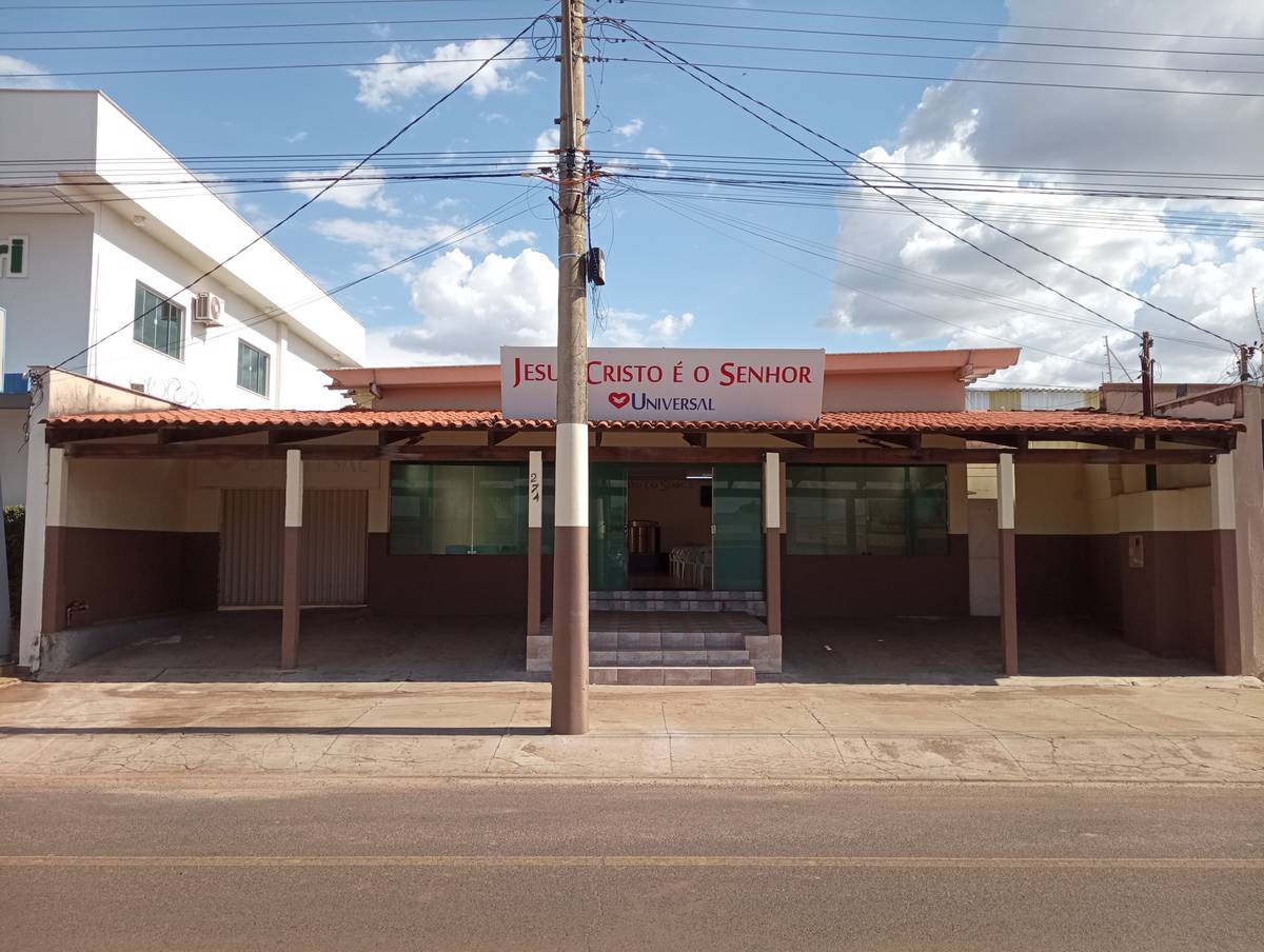 Igreja Universal NOVA PONTE - Av.Governador Valadares , 274 - Centro , Nova Ponte - Minas Gerais  - 38160000 - Brasil, 274 - Centro  Nova Ponte - Minas Gerais - Brasil