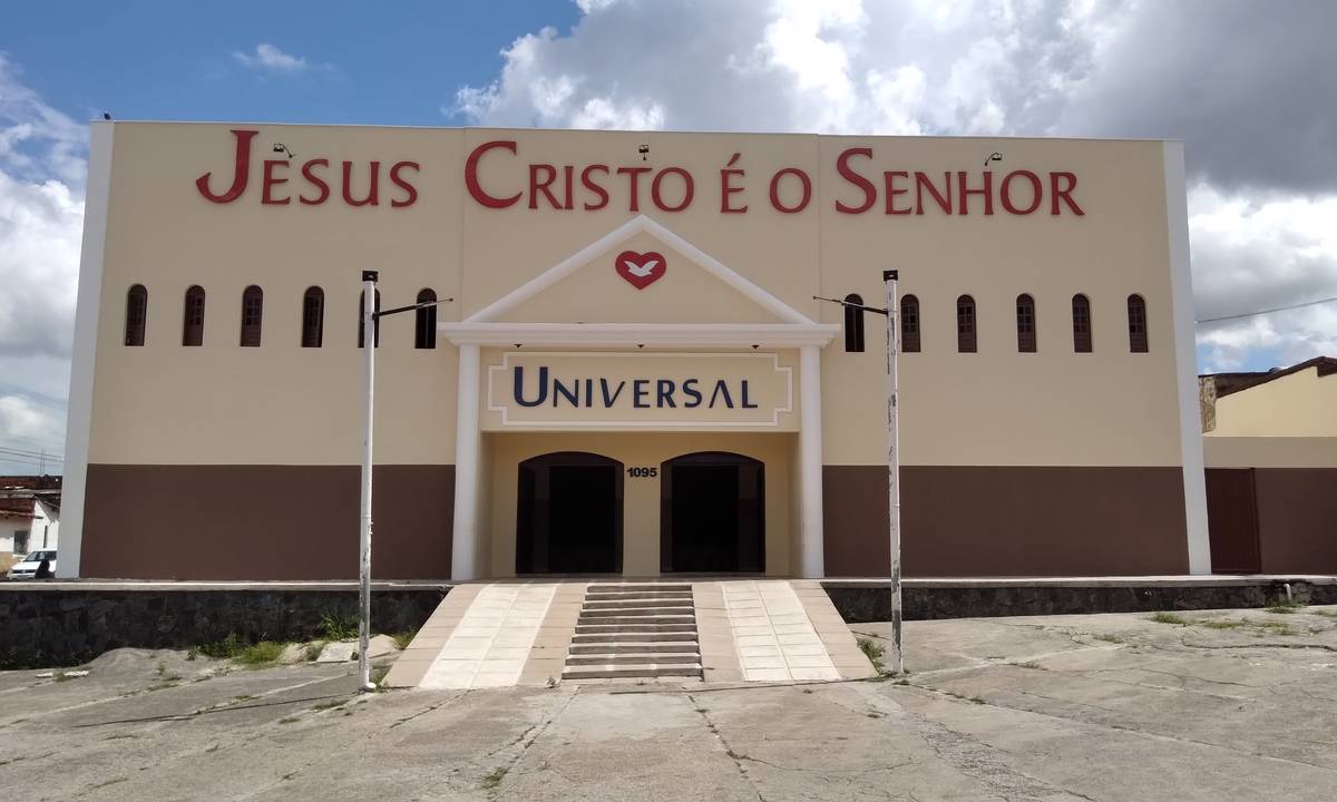 Igreja Universal MANGABEIRA - Rua Tupinambás, 1095 - Mangabeira, Feira de Santana - Bahia  - 44056080 - Brasil, 1095 - Mangabeira Feira de Santana - Bahia - Brasil