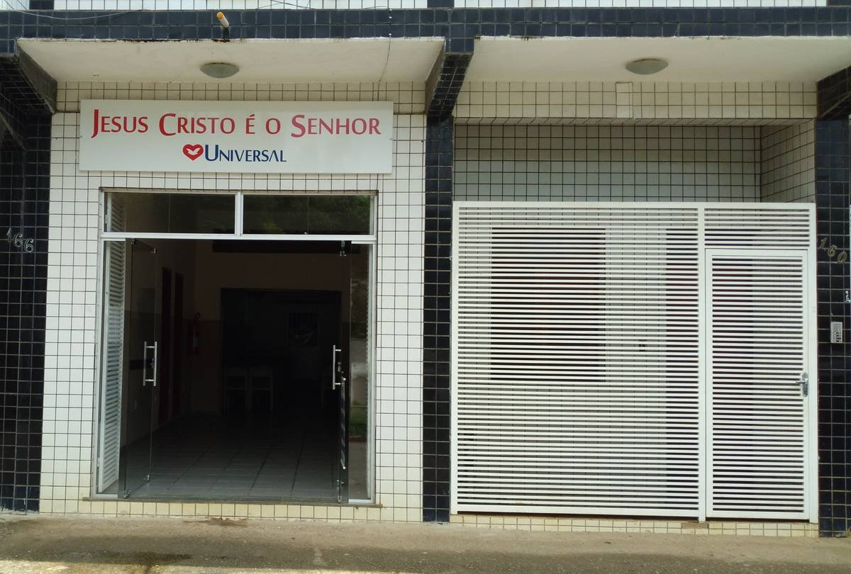 Igreja Universal ASTOLFO DUTRA - Av. Olyntho Almada , 160 - Bairro N.Sra.de Fátima , Astolfo Dutra - Minas Gerais  - 36780000 - Brasil