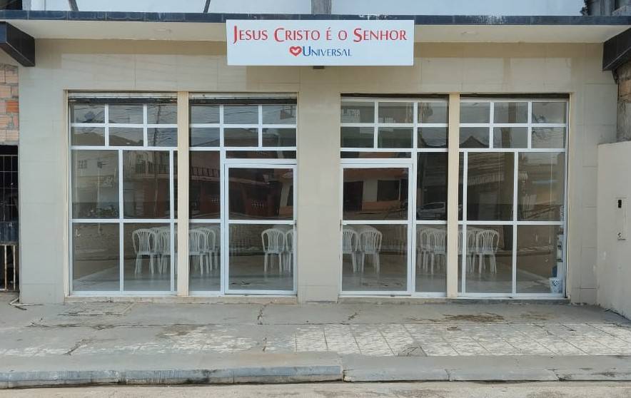 Igreja Universal ALVARAES - Rua Uarini, 306 - Centro, ALVARÃES - Amazonas  - 69540000 - Brasil