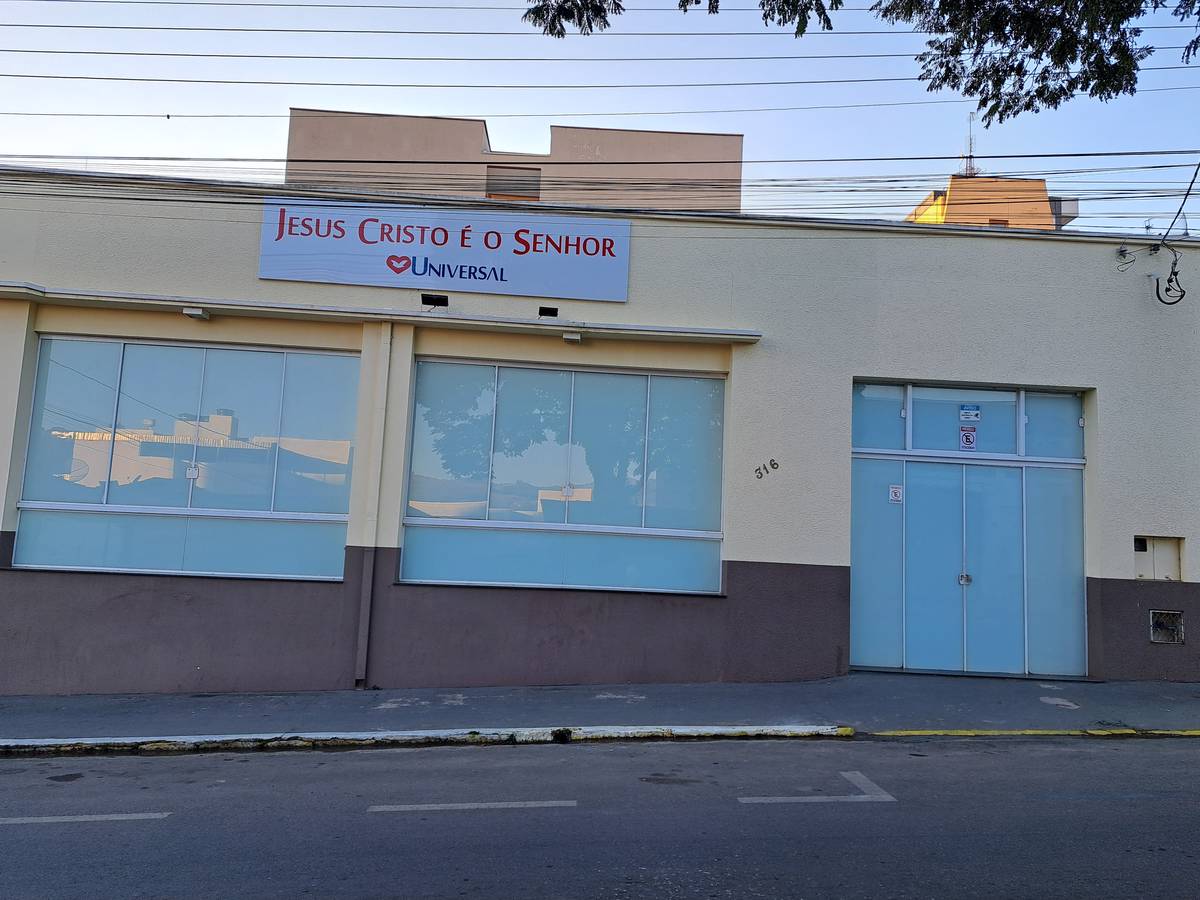 Igreja Universal CAMBUI - Rua: Coronel Lambert, 316 - Centro, Cambuí - Minas Gerais  - 37600000 - Brasil