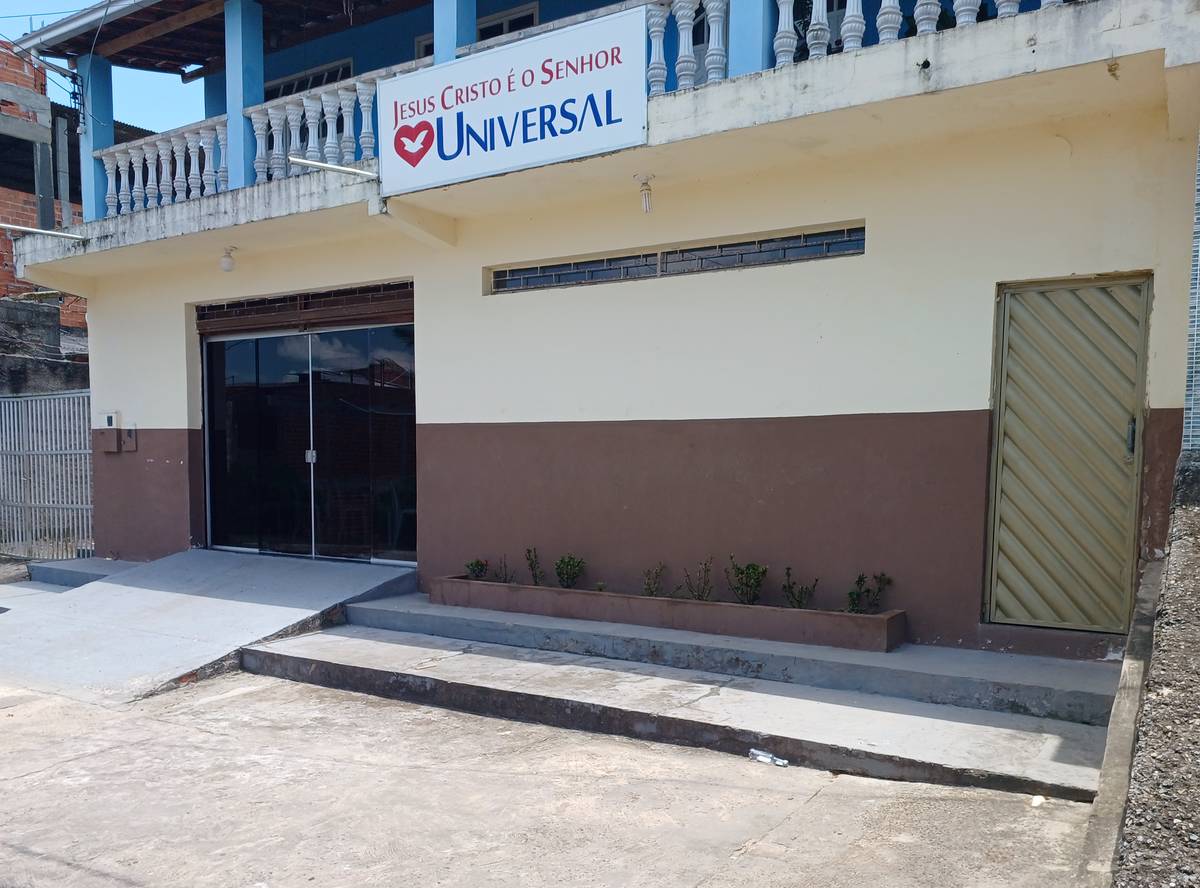 Igreja Universal TEIXEIRA - Rua da Cachoeira , 40 - Passagem dos Teixeiras, Candeias - Bahia  - 43845000 - Brasil