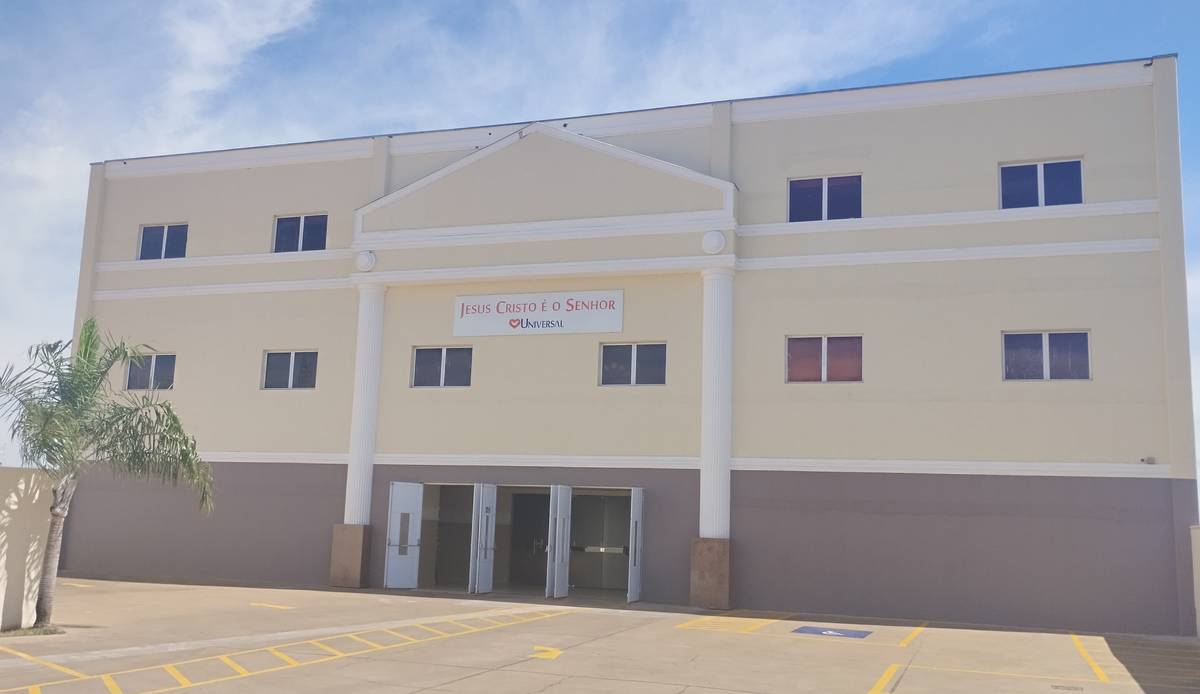 Igreja Universal BERNARDINO - Rua General Glicério, 1300 - Vila Maceno, São José do Rio Preto - São Paulo  - 15060000 - Brasil, 1300 - Vila Maceno São José do Rio Preto - São Paulo - Brasil