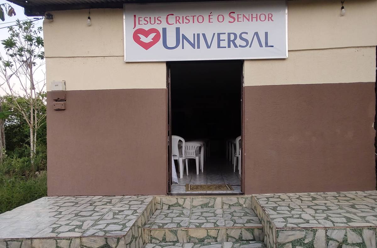 Igreja Universal SAO BERNARDO - Rua Alto Do Sussego , 51 - Centro São Bernardo , Jaguaripe - Bahia  - 44480000 - Brasil, 51 - Centro São Bernardo  Jaguaripe - Bahia - Brasil