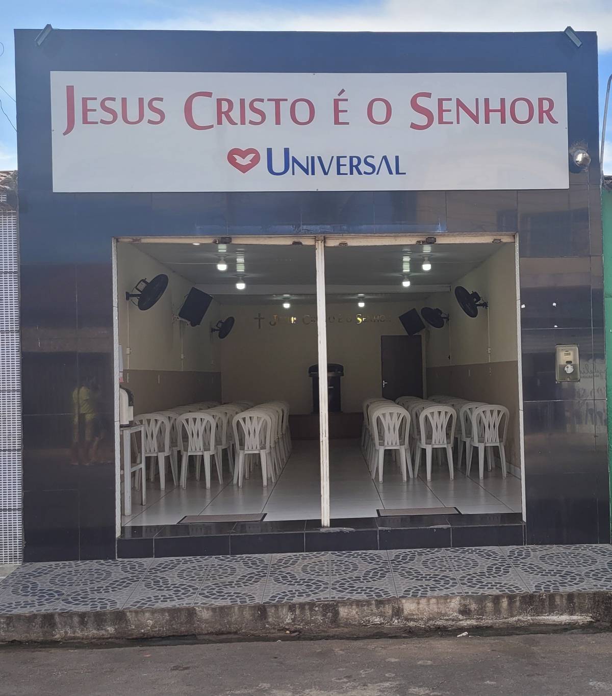 Igreja Universal LAGOA DA CANOA - Rua Manoel Juvino , 46 - Centro , Lagoa da Canoa - Alagoas  - 57330000 - Brasil