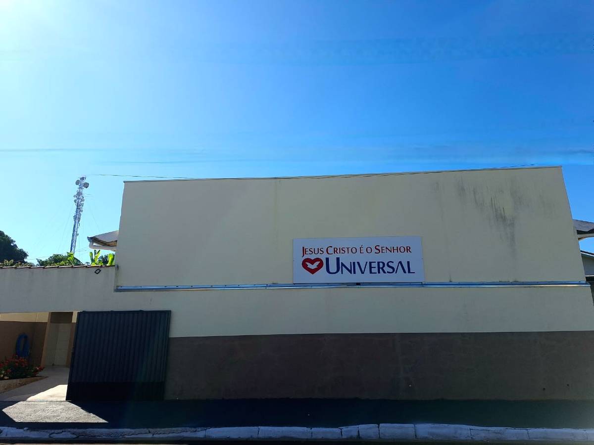 Igreja Universal INDIANOPOLIS - Rua Presidente Vargas , 1270 - Centro , Indianópolis - Minas Gerais  - 38490000 - Brasil, 1270 - Centro  Indianópolis - Minas Gerais - Brasil