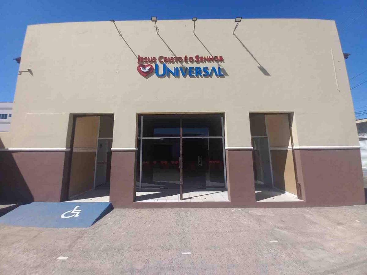 Igreja Universal ESPERANTINA - Rua 04 De Outubro, 189 - Centro, Esperantina - Piauí  - 64180-000 - Brasil, 189 - Centro Esperantina - Piauí - Brasil