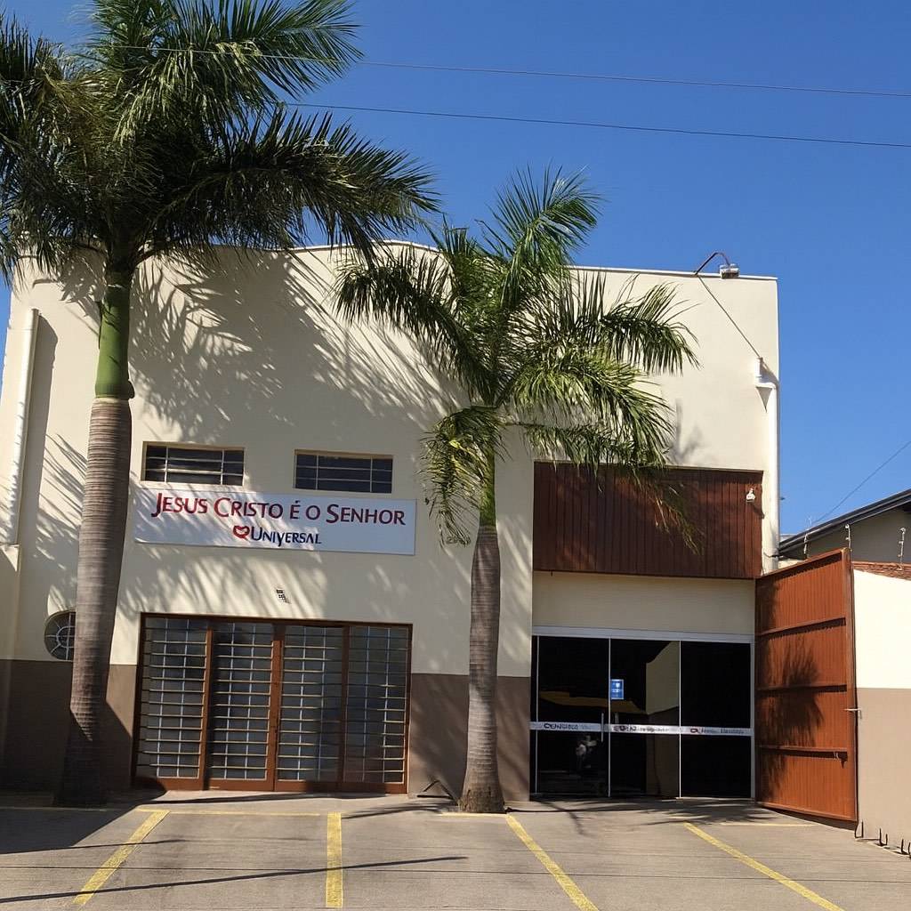 Igreja Universal VILA IPIRANGA - Avenida Castelo Branco, 2949 - Vila Ipiranga, Bauru - São Paulo  - 17056000 - Brasil, 2949 - Vila Ipiranga Bauru - São Paulo - Brasil