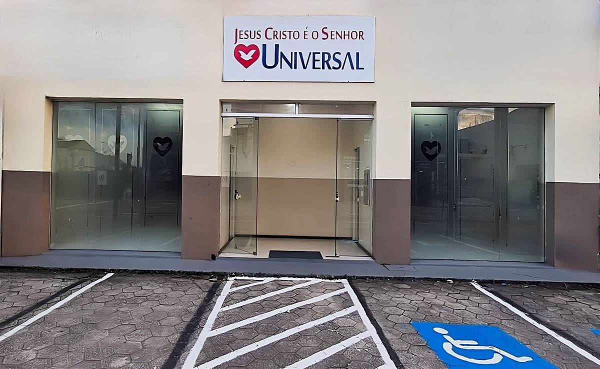 Igreja Universal CAMPINAS - Avenida Presidente Kennedy, 186 - Campinas, São José - Santa Catarina  - 88101900 - Brasil