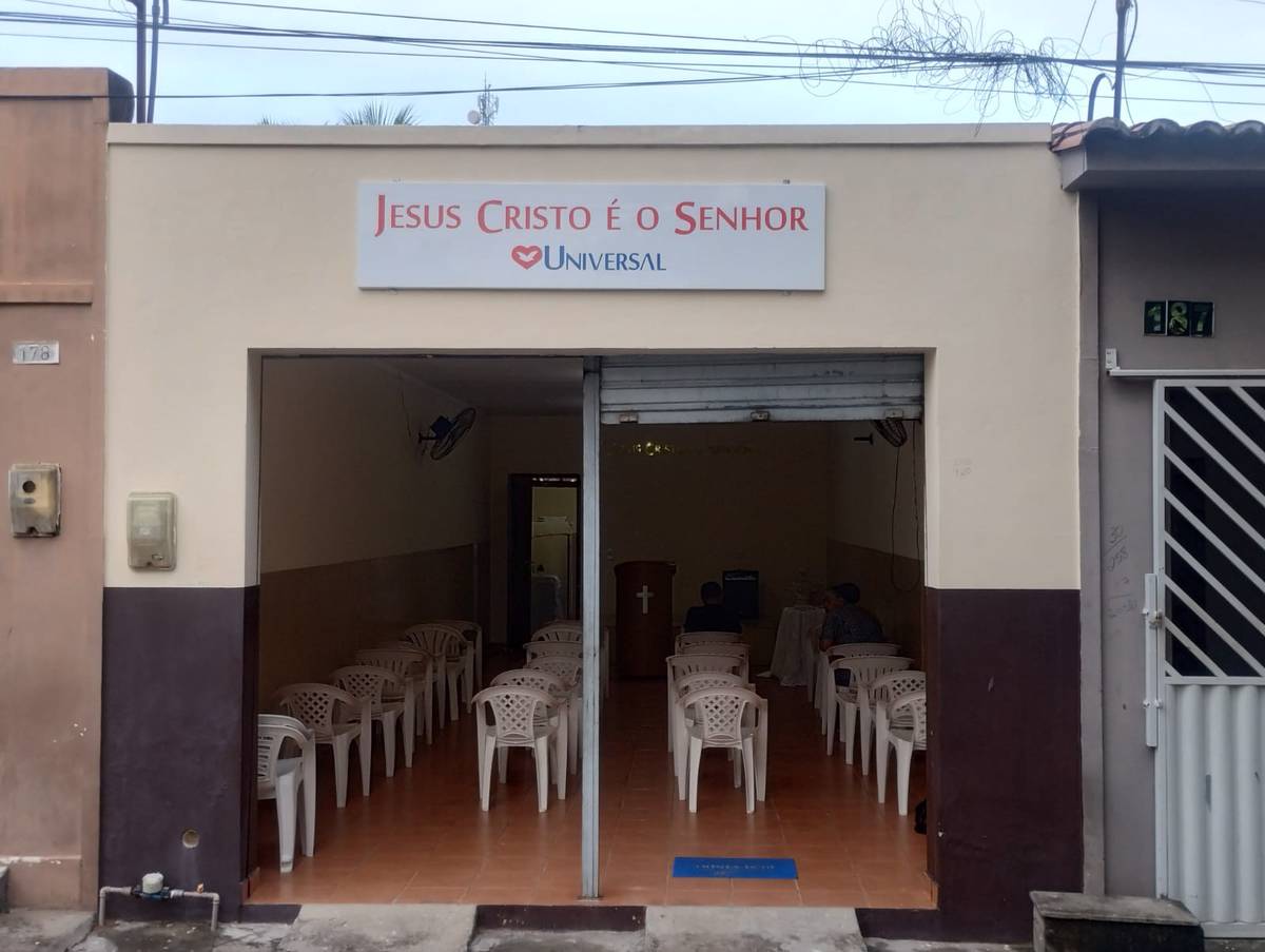 Igreja Universal OLHO D AGUA CASADO - Rua Marechal Castelo Branco, 178 - Centro, Olho D'Água do Casado - Alagoas  - 57470000 - Brasil, 178 - Centro Olho D'Água do Casado - Alagoas - Brasil