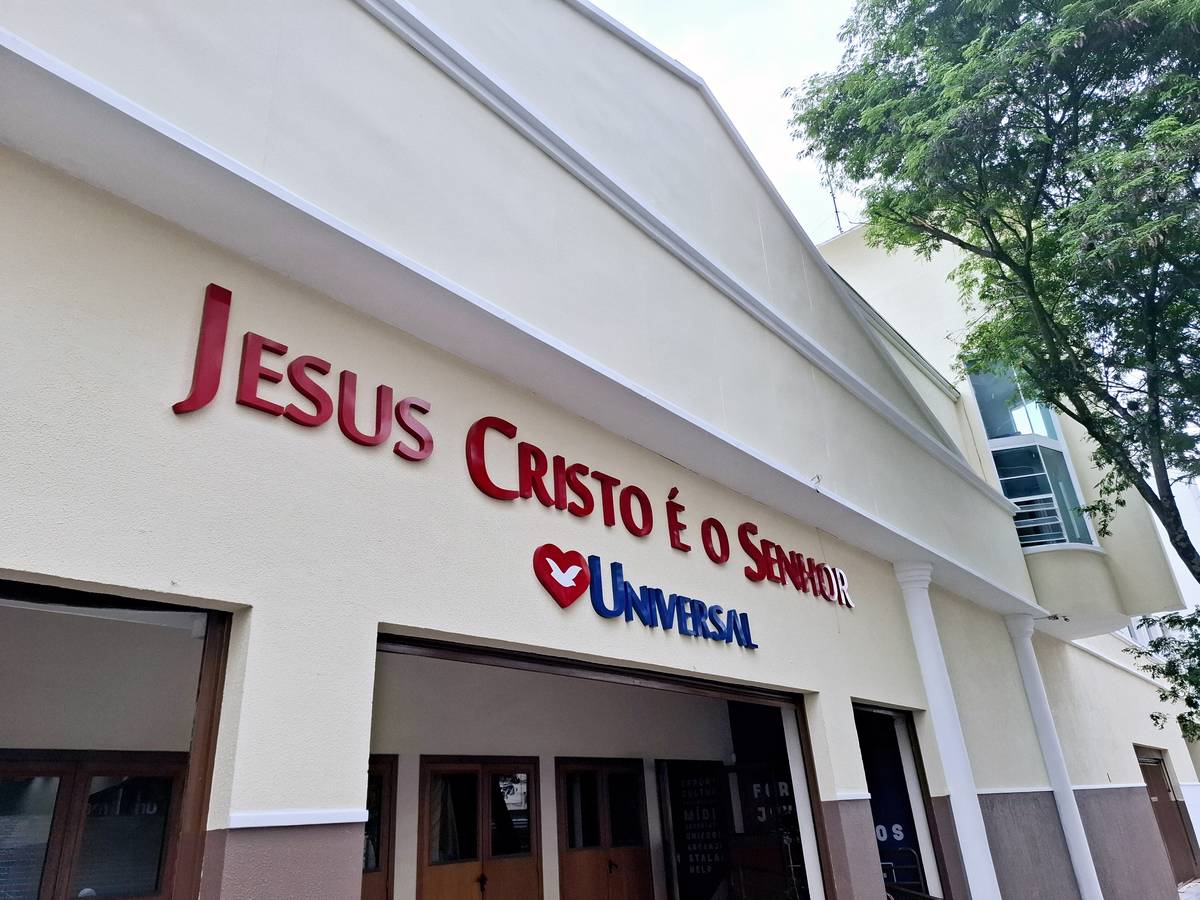Igreja Universal CAXIAS DO SUL - Rua Sinimbu, 1.260 - Centro, Caxias do Sul - Rio Grande do Sul  - 95020001 - Brasil