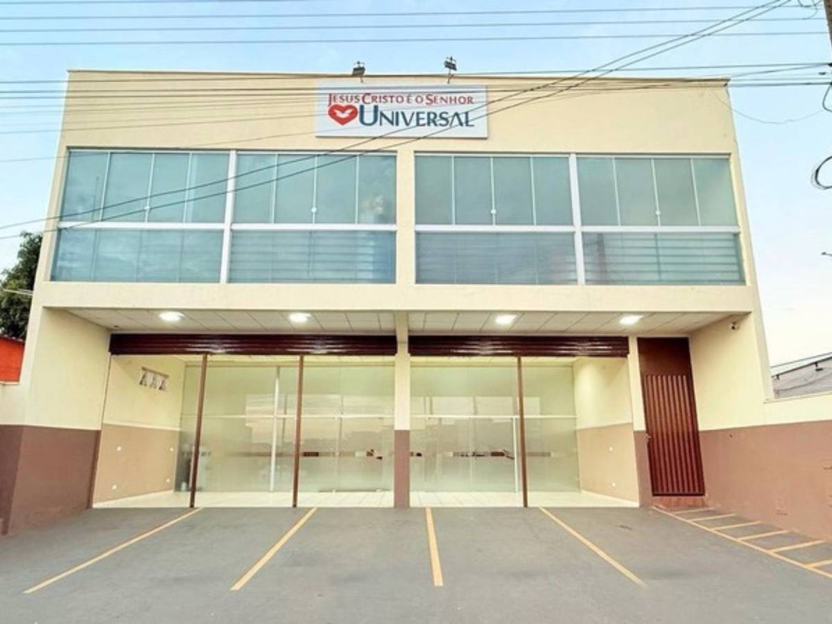 Igreja Universal GUAPO - Avenida Cristalina , 1167 -  Centro, Guapó - Goiás  - 75350000 - Brasil