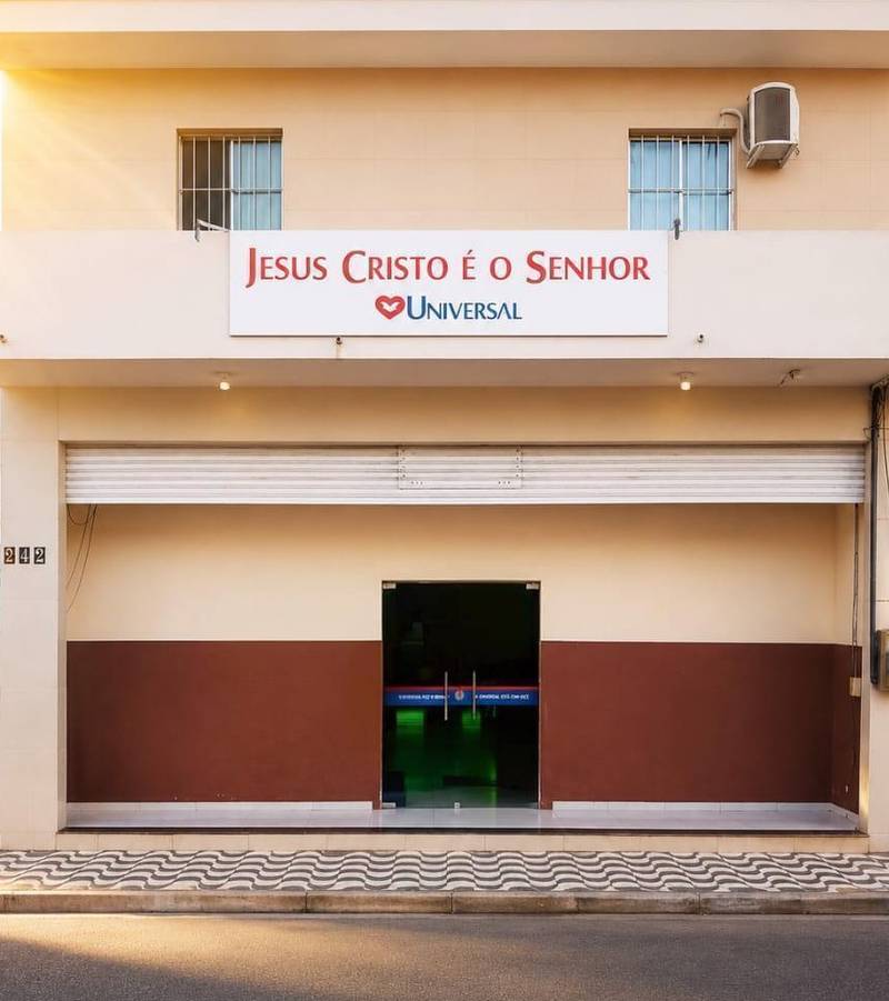 Igreja Universal PEDRA BRANCA – Rua Ernesto Vieira, 21 – Centro, Pedra Branca – Ceará – 63630000 – Brasil