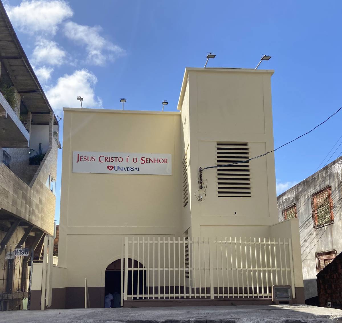 Igreja Universal PIRAJA - Rua da Inconfidência, 191 - Pirajá, Salvador - Bahia  - 41295270 - Brasil, 191 - Pirajá Salvador - Bahia - Brasil