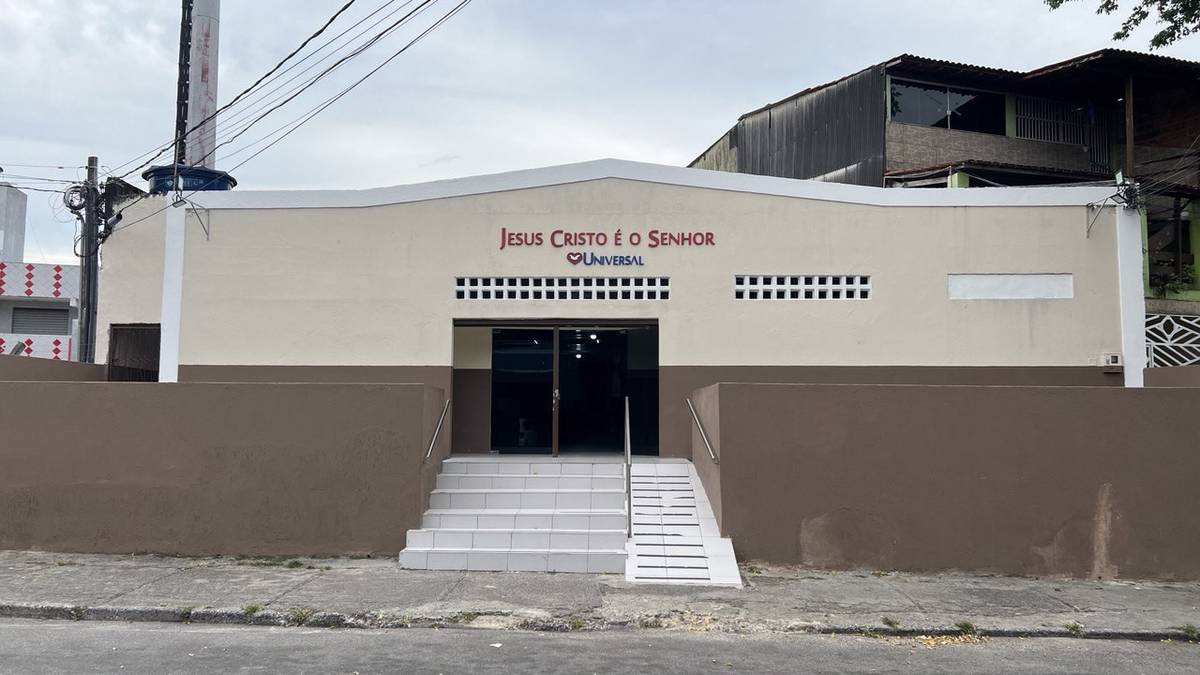 Igreja Universal SANTO INACIO - Rua Direta de Santo Inácio, 576 - Jardim Santo Inácio, Salvador - Bahia  - 41231010 - Brasil