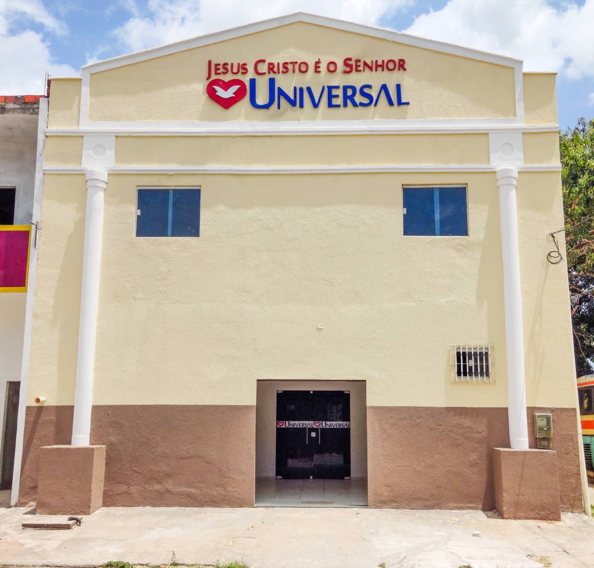 Igreja Universal ALTO DA ESPERANCA - Avenida Vale do Rio Doce ,Alto Da Esperança Qd 20 Lote 27 , 772 - Alto da Esperança, São Luís - Maranhão  - 65082130 - Brasil, 772 - Alto da Esperança São Luís - Maranhão - Brasil