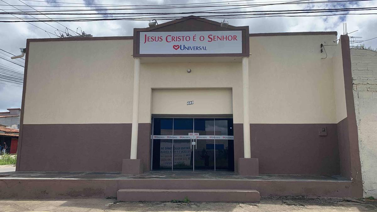 Igreja Universal VILA SERRANA - Avenidas Amazonas, Sn - Vila Serrana, Vitória da Conquista - Bahia  - 45030220 - Brasil, Sn - Vila Serrana Vitória da Conquista - Bahia - Brasil