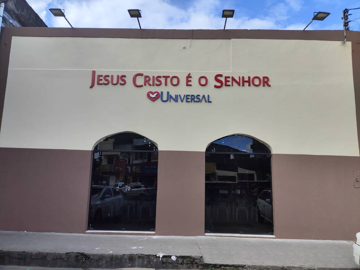 Igreja Universal IPIAU - Rua Senhor Do Bonfim , 294 - Centro , Ipiaú - Bahia  - 45570000 - Brasil, 294 - Centro  Ipiaú - Bahia - Brasil