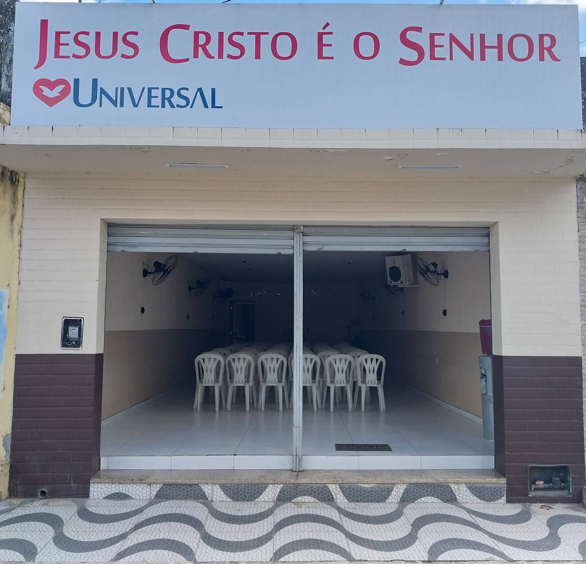 Igreja Universal RIO LARGO 2 - Rua Pedro Coutinho , 172 - Centro , Rio Largo - Alagoas  - 57100000 - Brasil, 172 - Centro  Rio Largo - Alagoas - Brasil