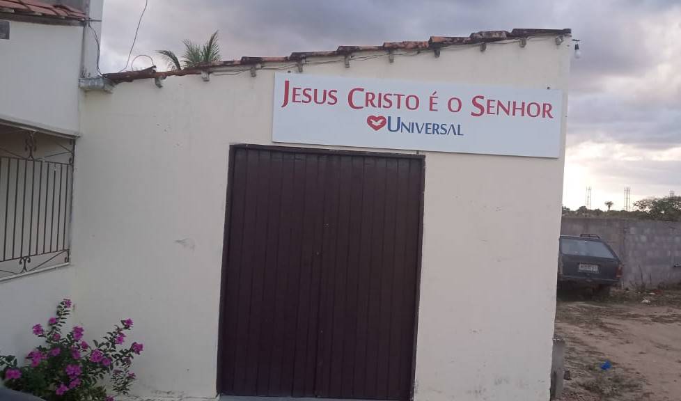 Igreja Universal QUINJIN - Rua Teste, 11 - Quinjin, Serrinha - Bahia  - 48700000 - Brasil, 11 - Quinjin Serrinha - Bahia - Brasil