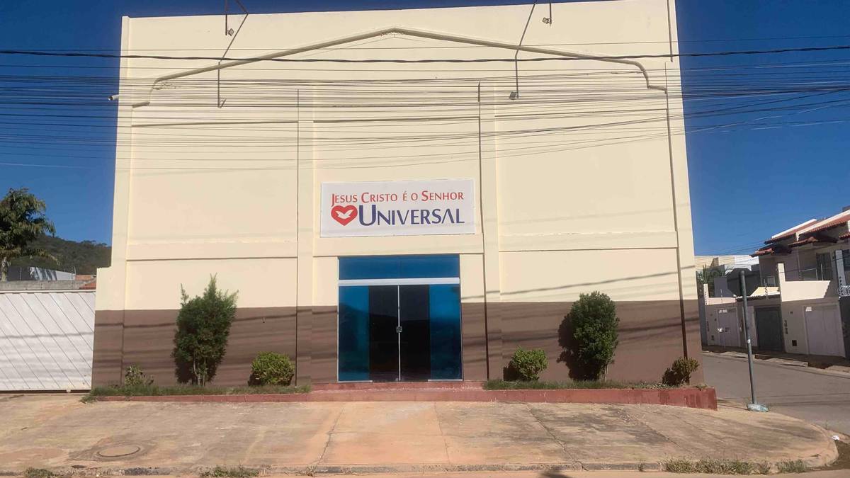 Igreja Universal BANDEIRANTES - Rua Presidente João Baptista Figueiredo, 1072 - Bandeirantes, Barreiras - Bahia  - 47802454 - Brasil, 1072 - Bandeirantes Barreiras - Bahia - Brasil