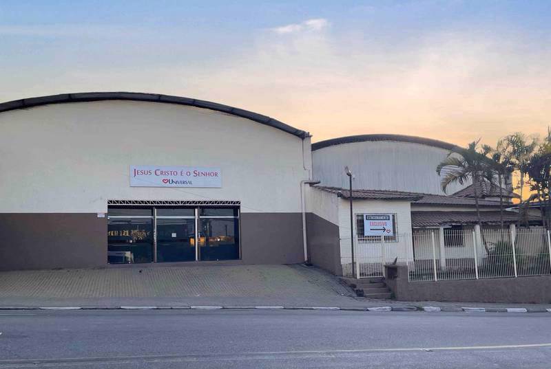 Igreja Universal CARAPICUIBA - Avenida Inocêncio Seráfico, 2402 - Vila Silva Ribeiro, Carapicuíba - São Paulo  - 06380021 - Brasil, 2402 - Vila Silva Ribeiro Carapicuíba - São Paulo - Brasil