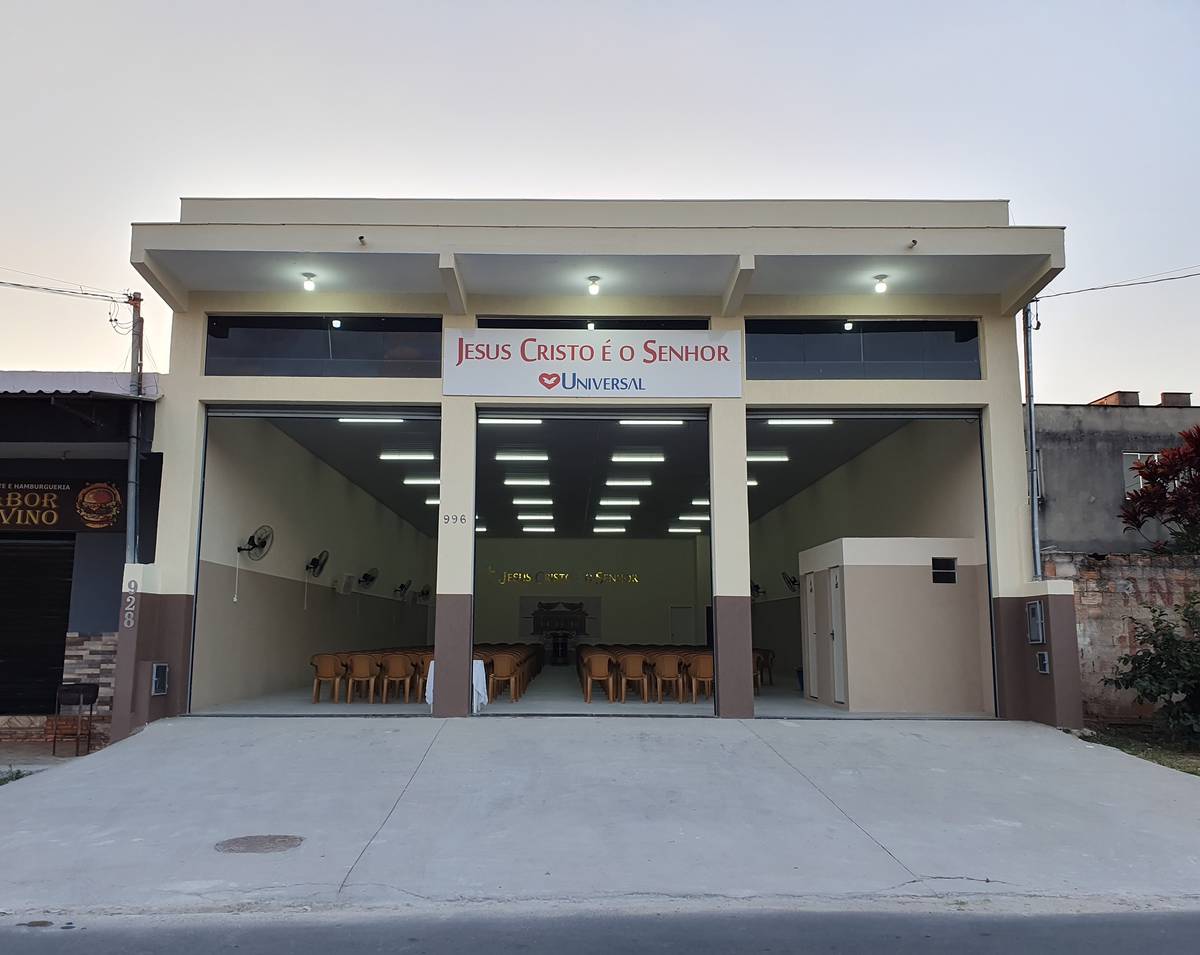 Igreja Universal NOVO RETIRO - Avenida Jardim das Oliveiras , 996 - Novo Retiro , Esmeraldas - Minas Gerais  - 32807092 - Brasil, 996 - Novo Retiro  Esmeraldas - Minas Gerais - Brasil